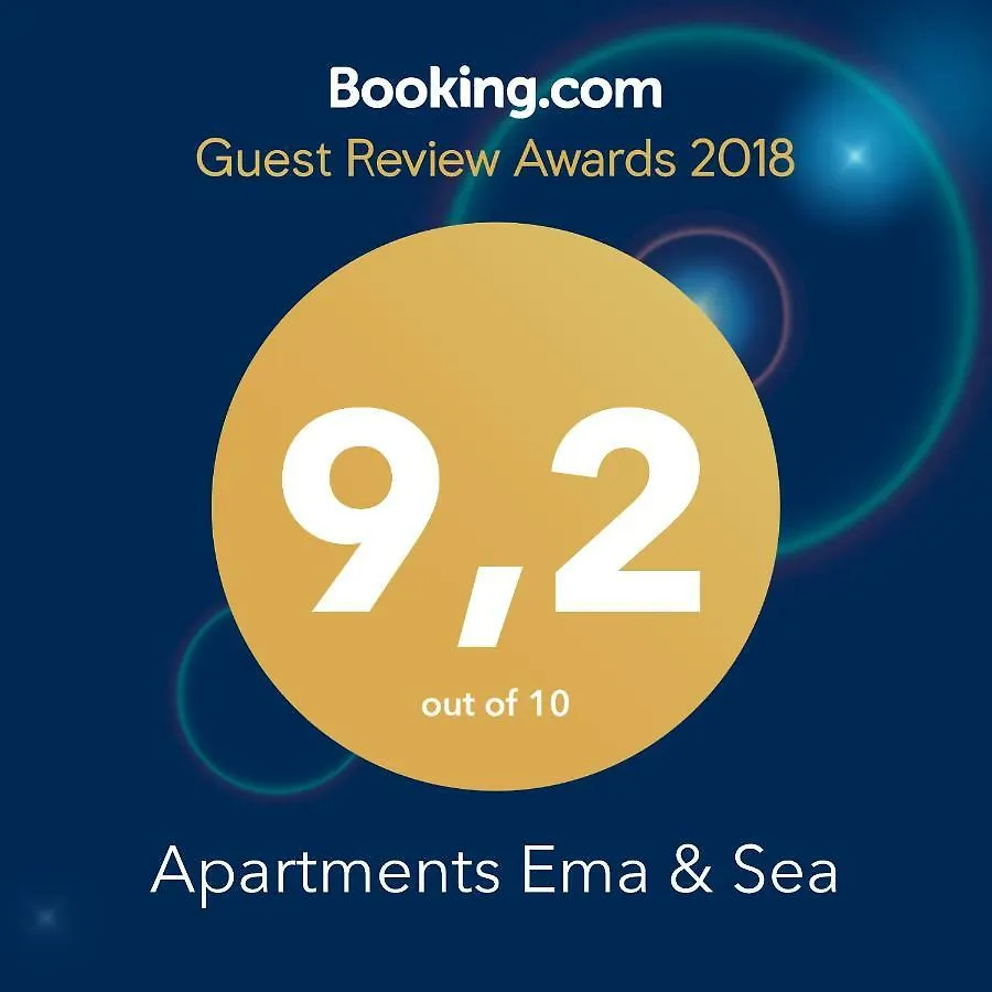 Ema & Sea Apartment'S Pula 0*,